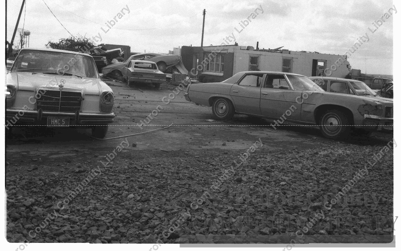 Hi-Ho Restaurant looking East May 10, 1973 Tornado