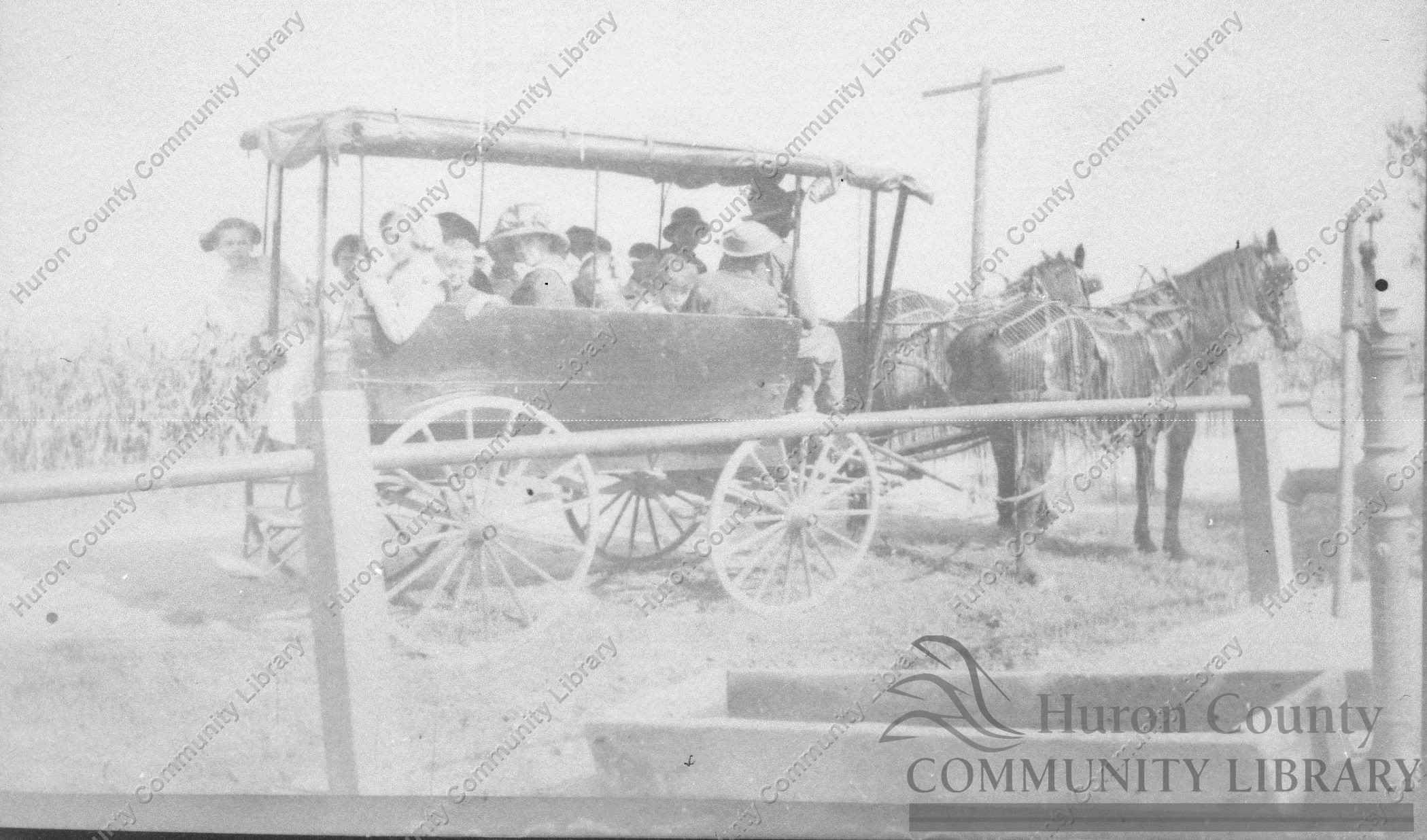 School Bus, or rather Kid Wagon used in 1911 for Rural Children