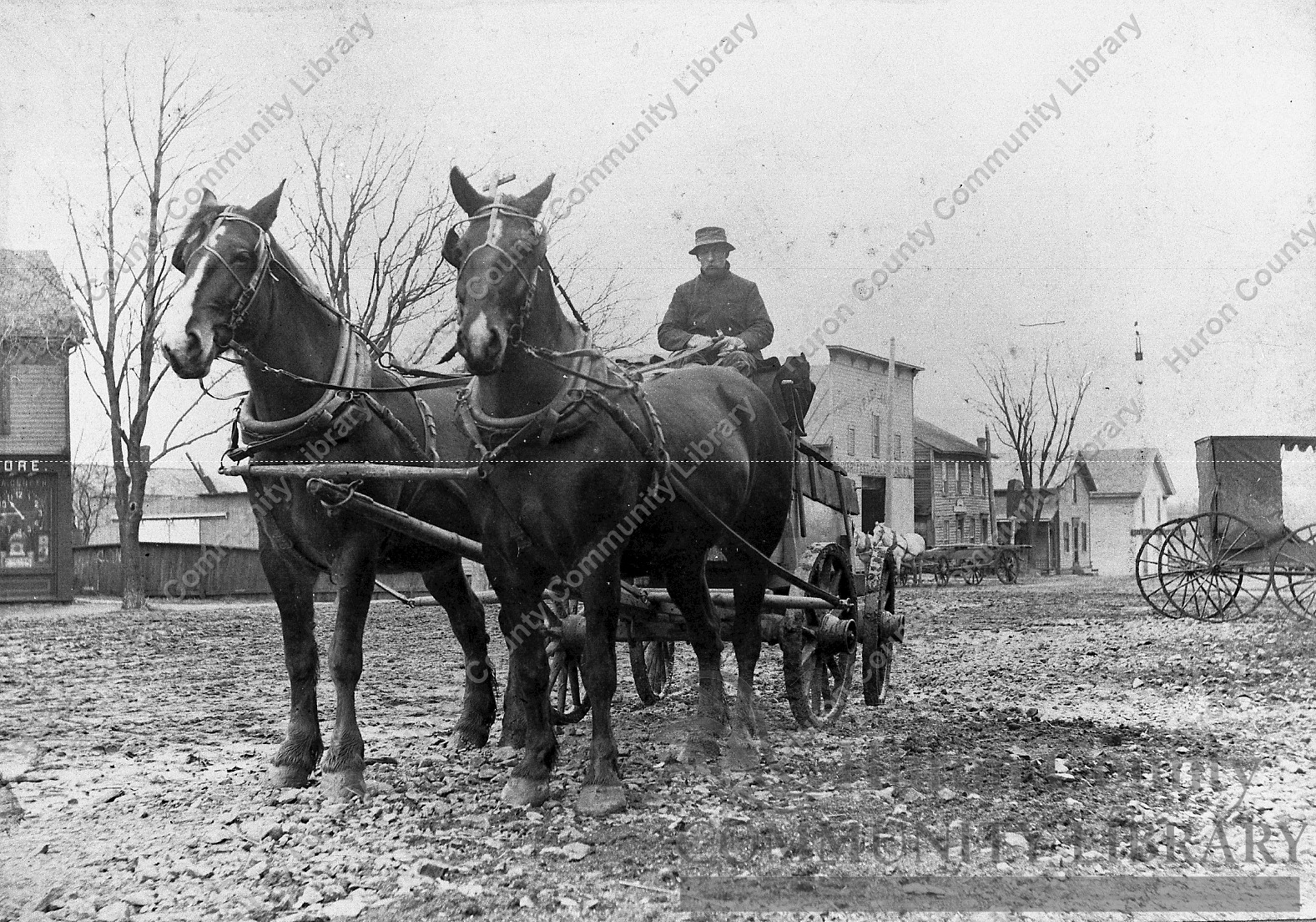 1st Livery in Area 1850 - next to a 1826 Tavern - Plymouth