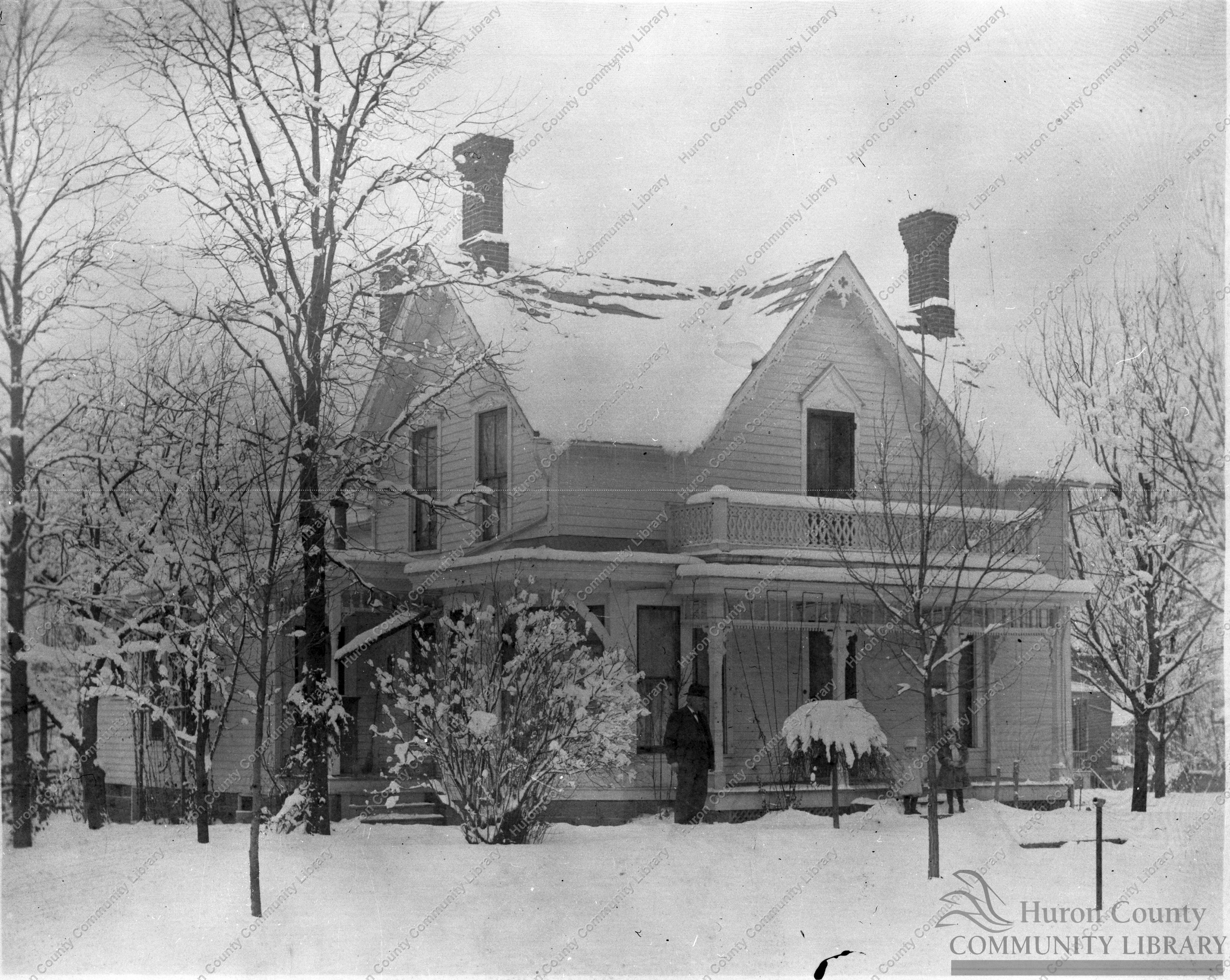 Home of A. E. Owen, 101 Maple St. - Grocer, Drugist, Mayor 1902