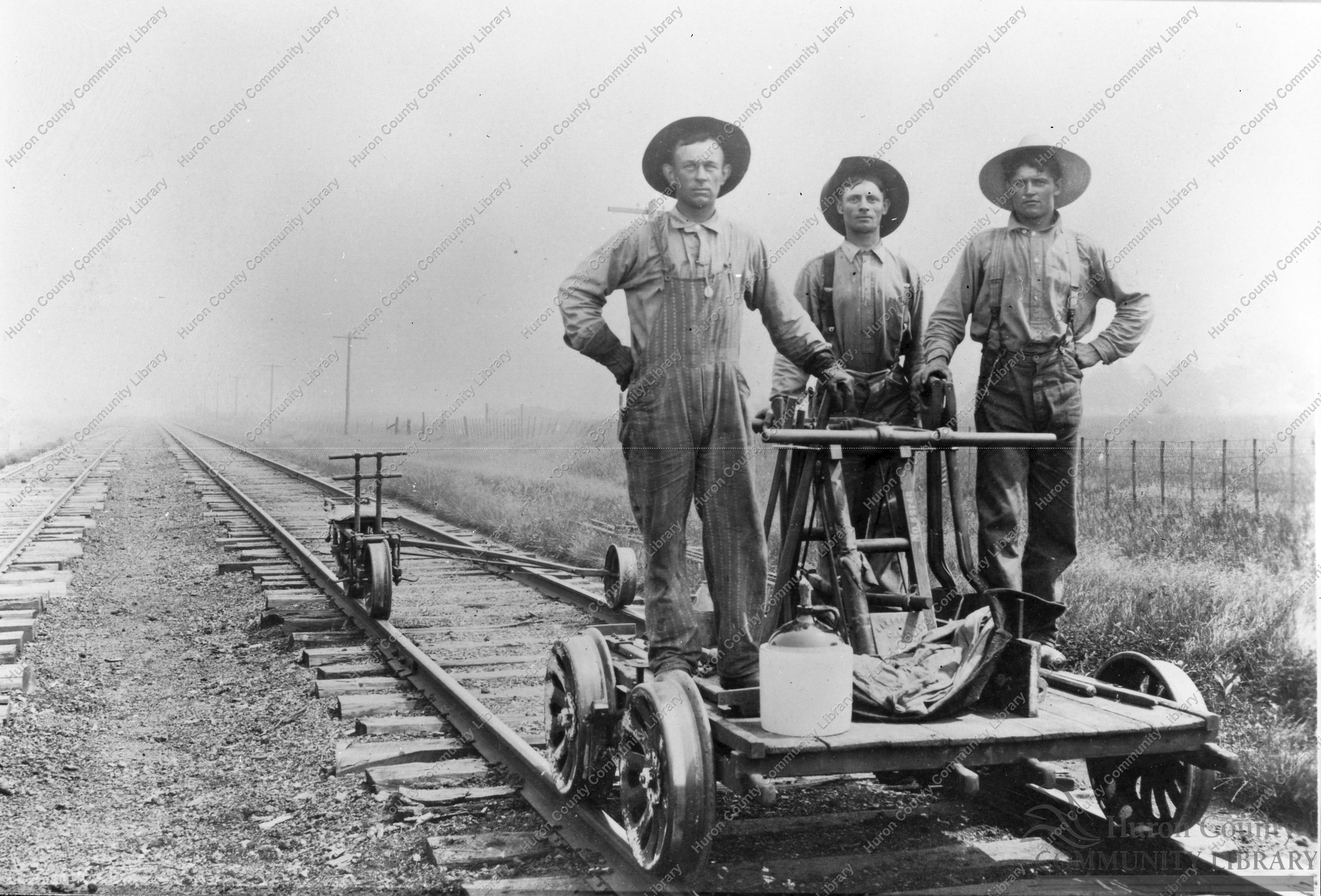 Hand car-Frank Pagel (L) around Havana-1908 & 3 wheel speeder