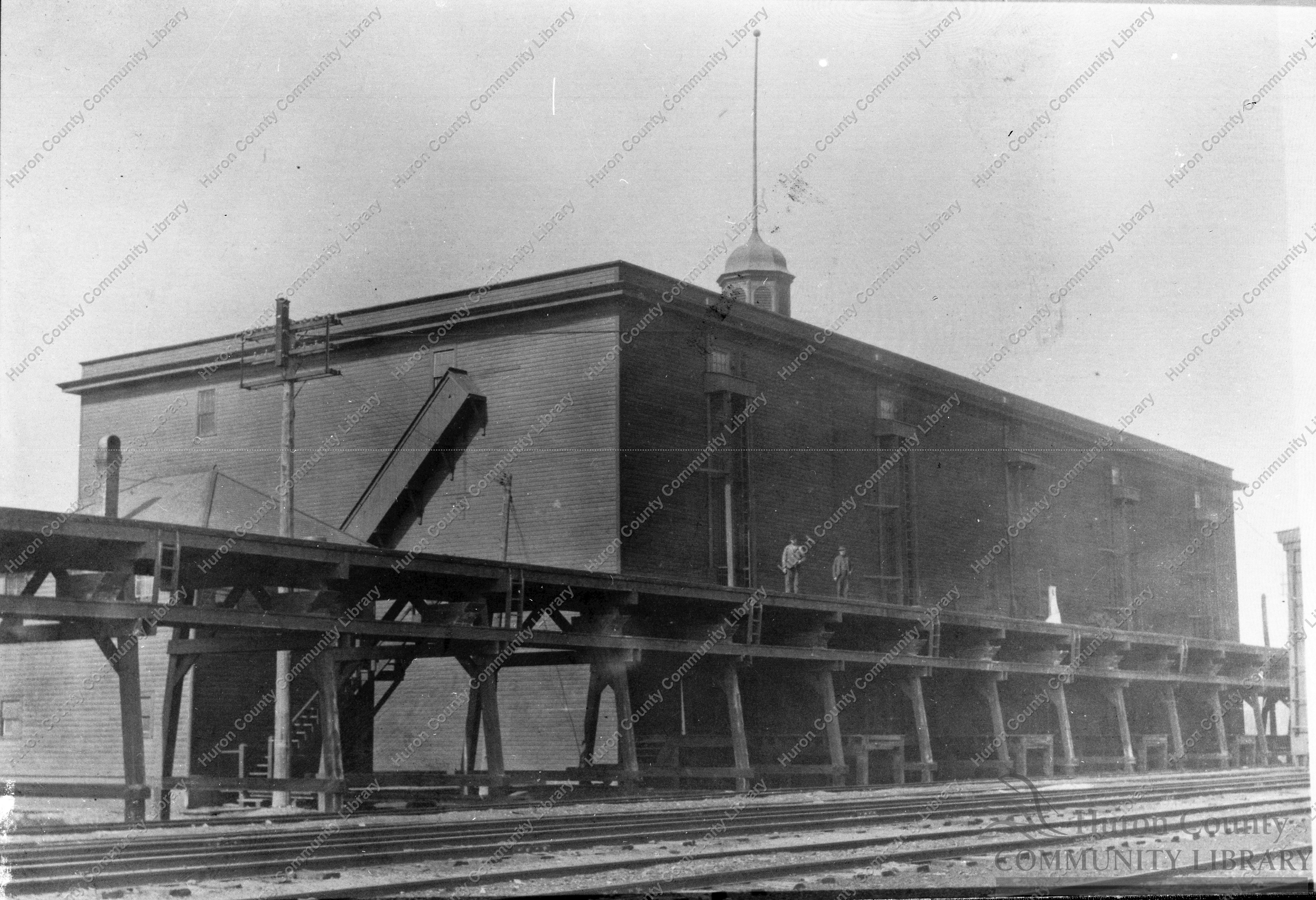B&O Ice House ca 1910 - Ice from Sandusky Bay stored here