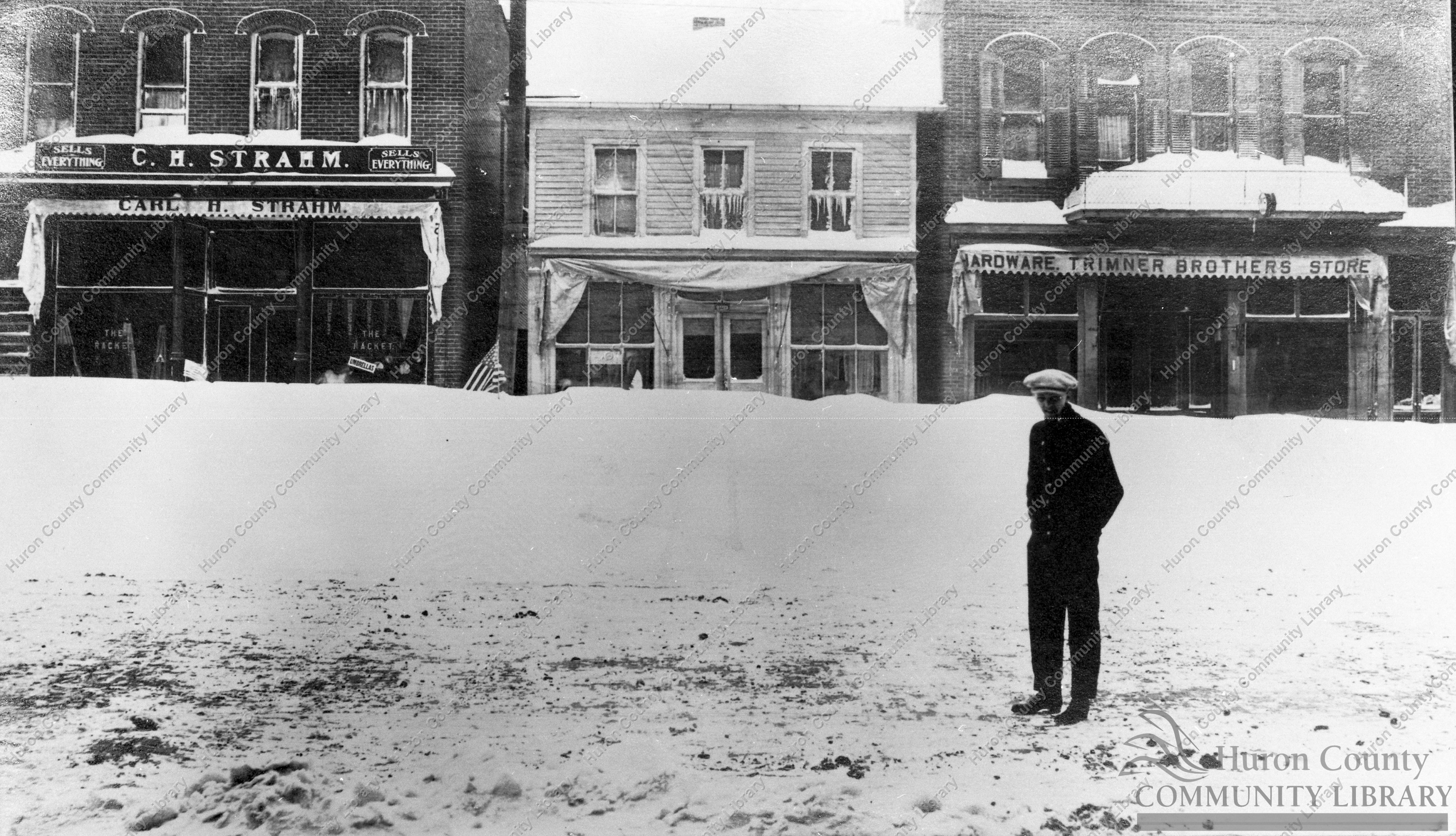 Myrtle Ave. - March 1913 Snow Storm