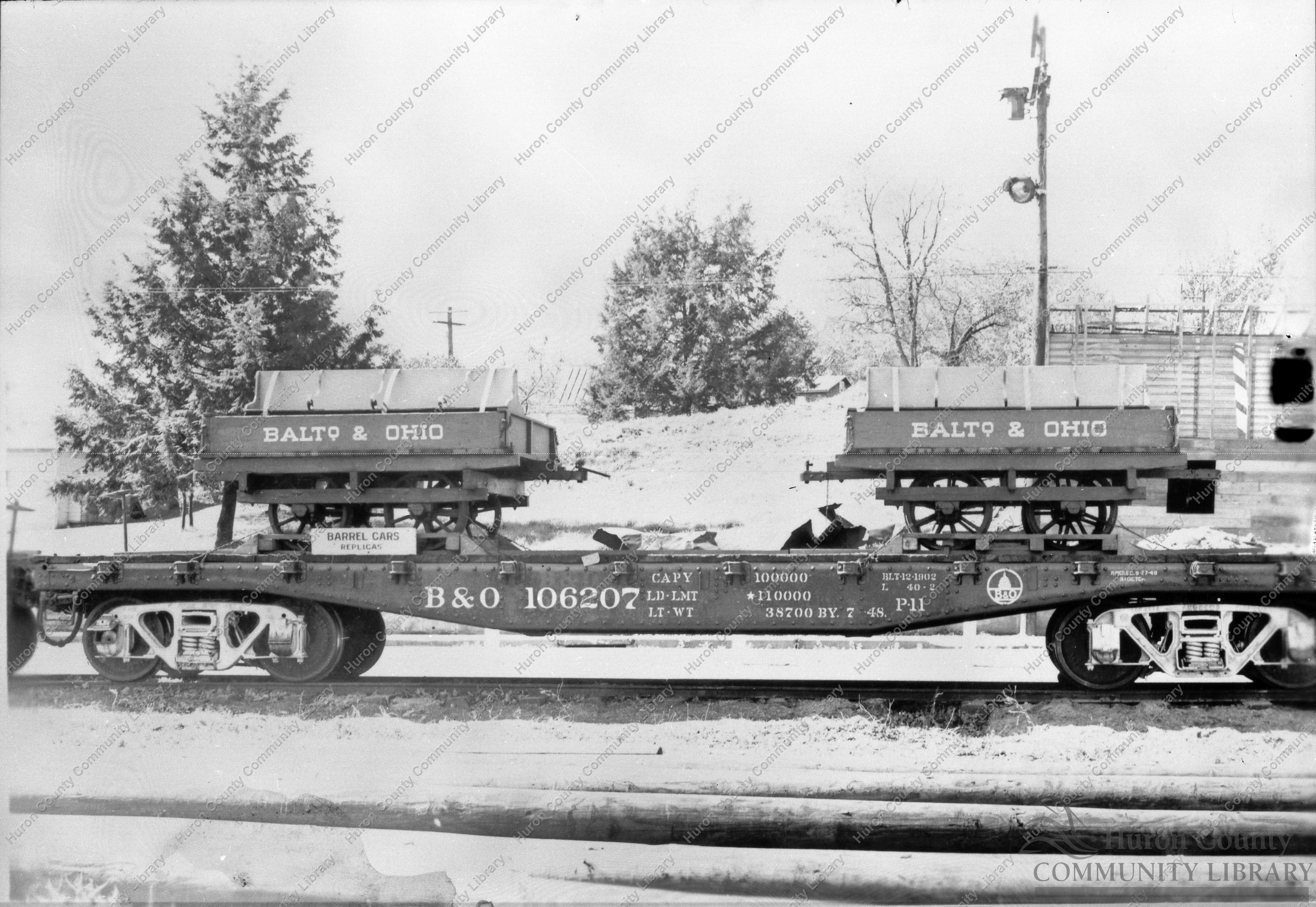 Early Freight Cars (barrel)