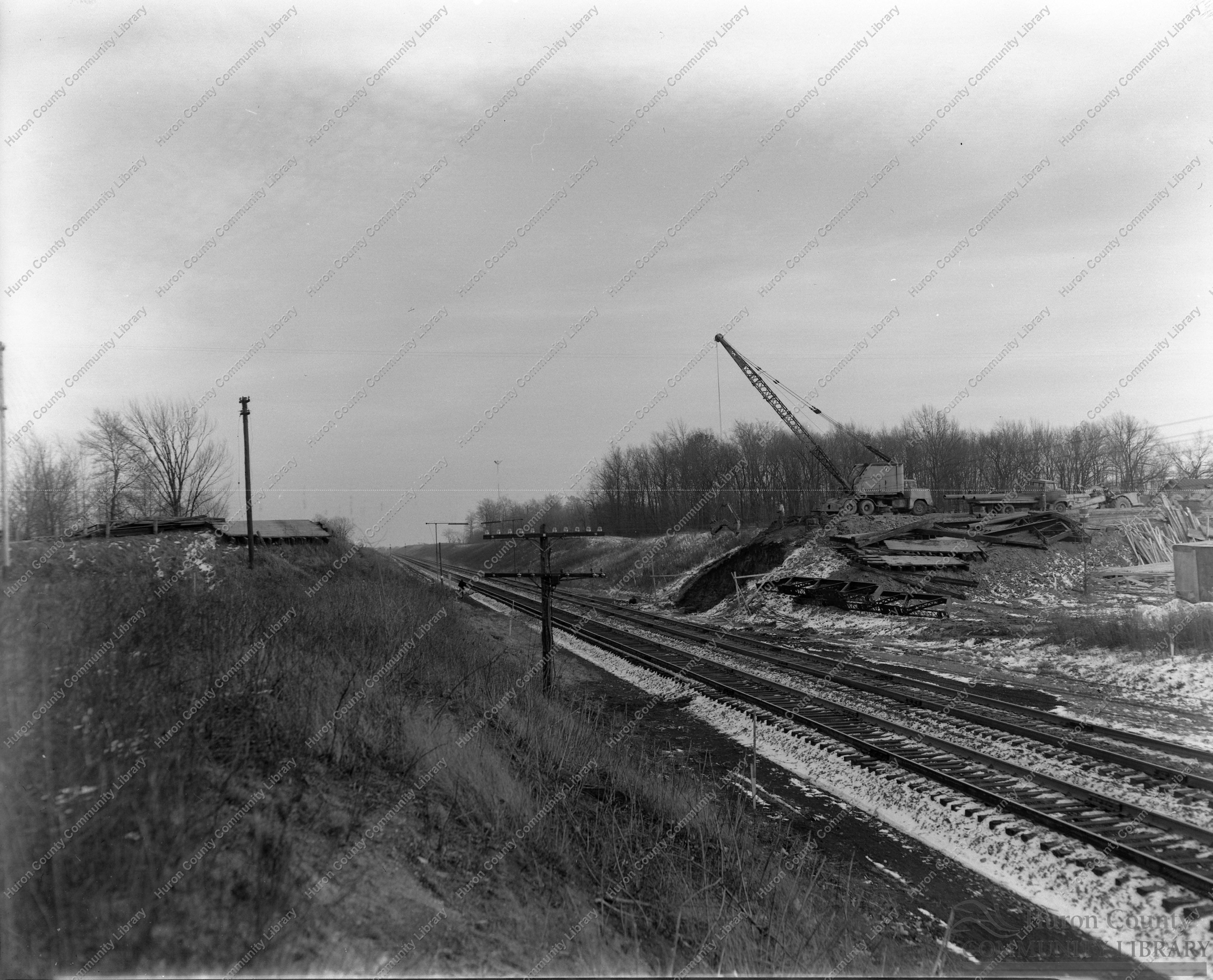 Building of new bridge to replace the one in PA-0790