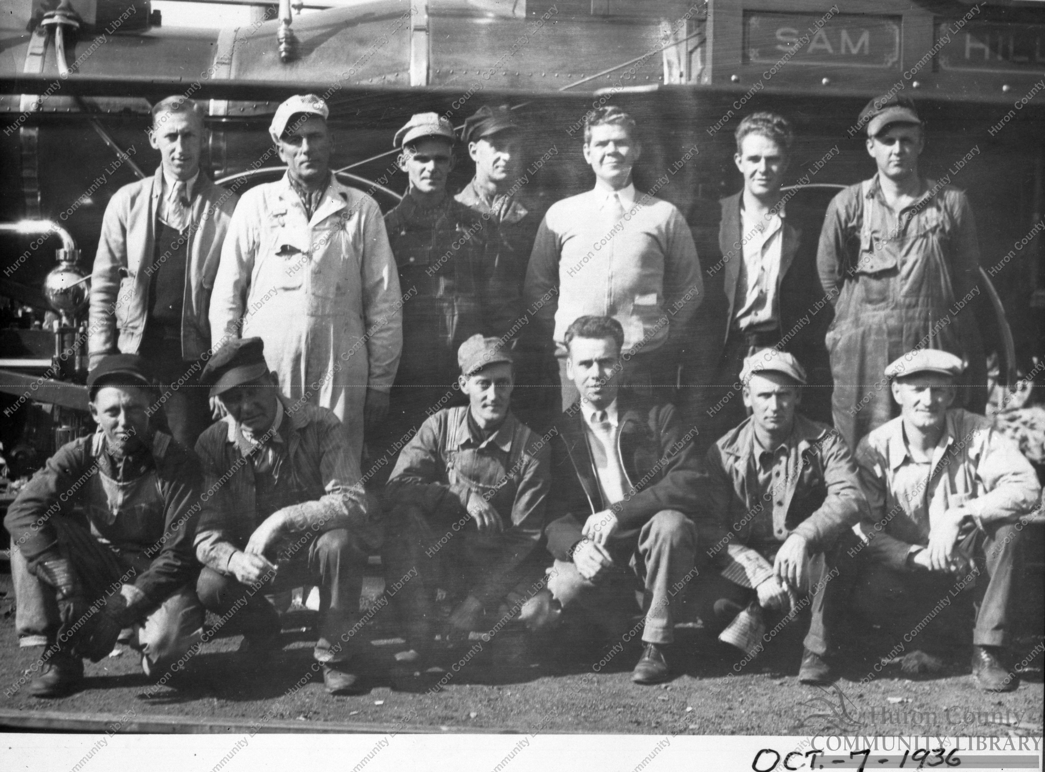 St. Engine & 13 Railroaders working at Great Lakes Expo. 1936