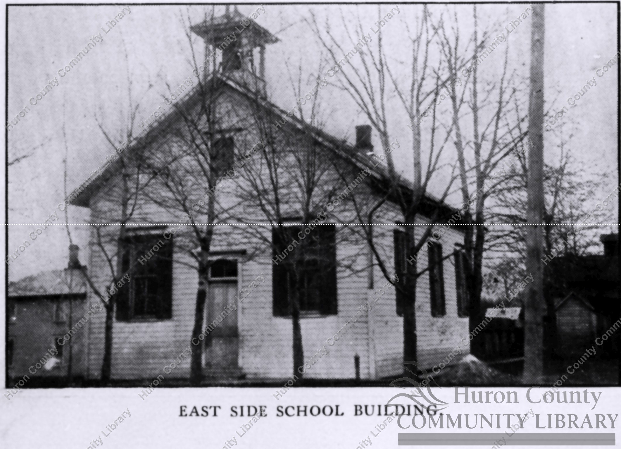 1st School building-East side of Chicago 1880