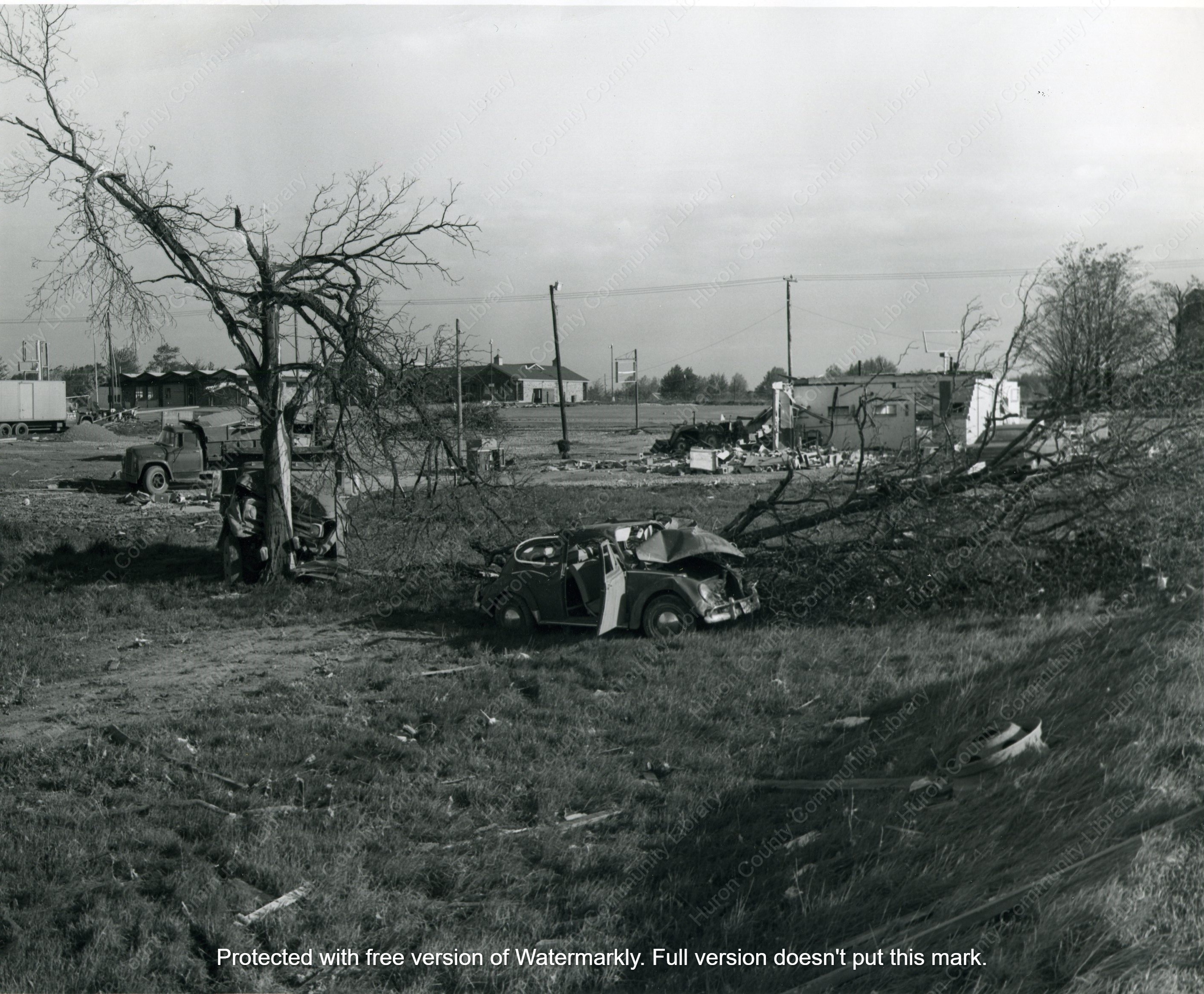 1973 Willard Tornado - 19